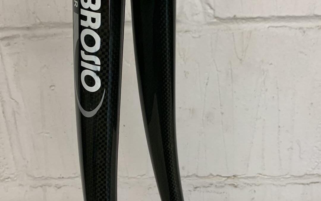 Carbon fibre forks 2 pack clear coat over decals